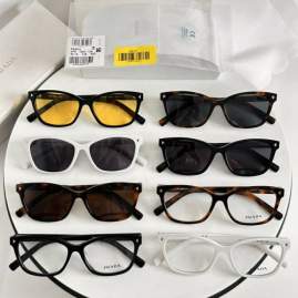 Picture of Prada Sunglasses _SKUfw75843002fw